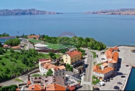 Senj, Hotel**** i ugostiteljski objekt, 2.red do mora, Senj, Propiedad comercial