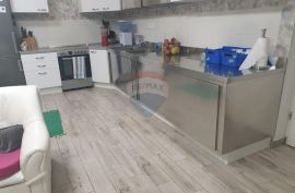 Rijeka, Viškovo - 2S+DB površine 108m2 s okućnicom i parkingom, Viškovo, Flat