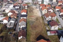 Zagreb, Sesvete - Građevinsko zemljište od 3200 m2 za gradnju stambenog naselja, Sesvete, Terra