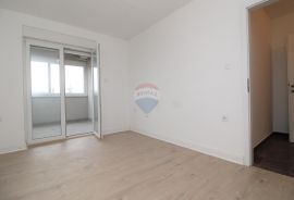 PULA, VELI VRH, komforan stan 1500m od plaže, Fažana, Apartamento