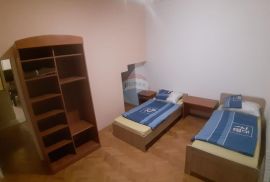 Rijeka, Mlaka, stan s lođom, Rijeka, Appartement