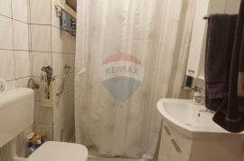 Istra, Rovinj, dvosoban stan na traženoj lokaciji, 50 m2, Rovinj, Stan