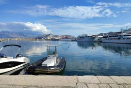 Baška- troetažni stan 85m2, pogled, terasa, Baška, Wohnung