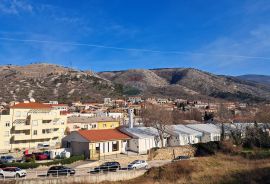 Senj, samostojeća kuća u blizini centra, Senj, Famiglia