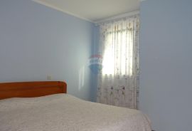 Rijeka, Martinkovac, stan sa p.p. i dvije garaže, Rijeka, Appartment