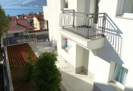 Rijeka, Martinkovac, dvoetažni stan, 4S+DB, Rijeka, Wohnung