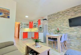 Istra,Umag-Dvoetažni stan na odličnoj lokaciji, Umag, Apartamento