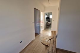 Istra, Pula, Šišan, dvojna kuća za odmor sa bazenom 4S+1DB, Ližnjan, House