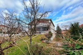 Rijeka - Prodaja samostojeće obiteljske kuće - 365m² ! NoVo!, Viškovo, House