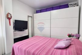 Rovinj - stan 68m2 - četiri spavaće sobe 500m od plaže, Rovinj, Apartamento