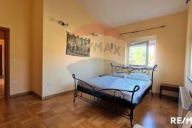 Istra,Fažana,prekrasan stan 100m od mora.Top lokacija!, Fažana, Apartamento