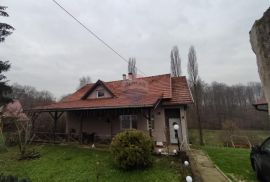 Zagreb, Donji Trpuci, kuća 189 m2 s okućnicom 1187 m2, Brezovica, Дом