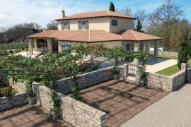 Istra, Rovinj okolica - villa s bazenom 167m2 u privatnom kompleksu, Rovinj, Casa