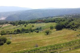 Istra, Pićan, kombinacija građevinskog i poljoprivrednog zemljišta, Pićan, Γη