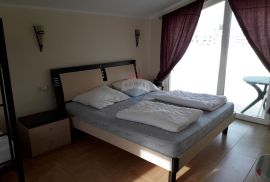 Ista, Medulin, apartmanska kuća sa bazenom 150m od mora, Medulin, Дом