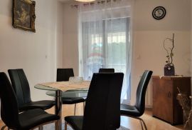 Istra, Pula Centar, moderan stan u novogradnji sa garažom, Pula, Appartement