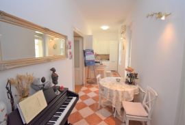 Zagreb, Centar, četverosoban stan 90 m2 (moguća zamjena), Donji Grad, Appartement