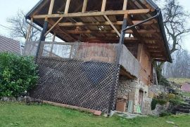 Severin na Kupi - kuća za odmor sa dva dodatna objekta ukupne površine sa okućnicom 563 m2, Vrbovsko, Maison