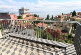 OPATIJA - luksuzni stan u centru s pogledom, Opatija, Appartment