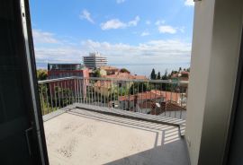 OPATIJA - luksuzan stan na 3. katu, Opatija, Apartamento