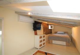 Rovinj,stari grad renovirani stan 52m2, Rovinj, Daire