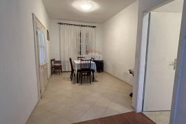 Vrsar - jedinstvena ponuda, kuća u gradu sa 600 m2 okućnice, Vrsar, House