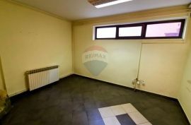 KASTAV, Matulji, poslovni prostor 258m2 na odličnoj lokaciji!, Kastav, Commercial property