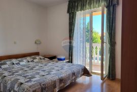 Istra, Medulin, hotel sa 20 soba i dvosobnim stanom i pogledom na more, Medulin, Famiglia