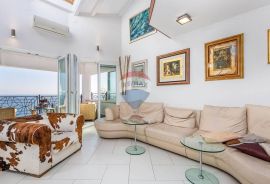 OPATIJA - vila s 4 apartmana, Opatija, Дом