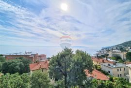 OPATIJA-CENTAR, stan 150 m2 sa  balkonom, parkingom i pogledom na more, Opatija, Διαμέρισμα