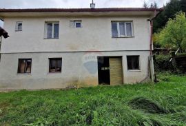 Vrbovsko/Moravice-kuća, Vrbovsko, Casa