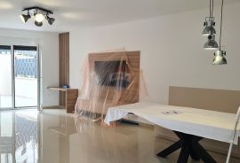 Poreč: Moderan stan 92 m 2 s bazenom izvrsne lokacije, Poreč, Appartement