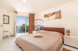 OPATIJA - penthouse s vrtom, panoramski pogled, Opatija, Stan