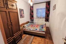 DRAMALJ - 2 stana s vrtom i parkingom, Crikvenica, Appartment