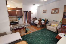 DRAMALJ - 2 stana s vrtom i parkingom, Crikvenica, Appartment