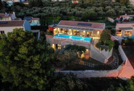 Istra, Fažana prekrasna villa sa panoramskim pogledom na Brijune, Fažana, Haus