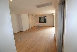 OPATIJA CENTAR - trosobni stan, novogradnja, Opatija, Apartamento