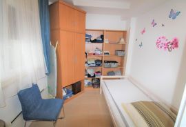 Rovinj,stan u prizemlju 55m2+garaža20m2, Rovinj, Apartamento