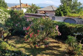 Novi Vinodolski - kuća sa okućnicom na prekrasnoj lokaciji, Novi Vinodolski, House