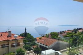 OPATIJA, VOLOSKO- prekrasan stan 121,35 m2, garaža, balkon, pogled na more, Opatija, Apartamento