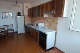 Rovinj, stan idealan za mlađu obitelj, Rovinj, Appartment