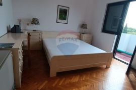 Rovinj, stan idealan za mlađu obitelj, Rovinj, Flat