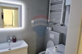 Rijeka, Centar, adaptirana 2 stana površine 113m2, Rijeka, Apartamento