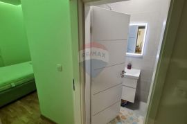 Rijeka, Centar, adaptirana 2 stana površine 113m2, Rijeka, Kвартира