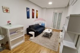 Rijeka, Centar, adaptirana 2 stana površine 113m2, Rijeka, شقة