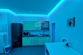 Rijeka, Centar, predivan 1S+DB stan površine 55m2 s pogledom na more, Rijeka, Daire