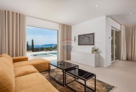 OPATIJA, - Vila 2. red do mora, Mošćenička Draga, Ev