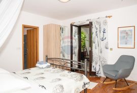 Otok Rab, Gonar, kuća 4 apartmana, 2 bazena, pogled, Rab, Casa