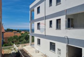 Otok Rab, Banjol, 3SS + DB, stan od 117m2 i terase s pogledom na more  (JZ), Rab, Daire