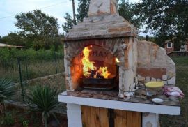 Istra, okolica Pule i Fažane, kuća s 4 stana, Vodnjan, House